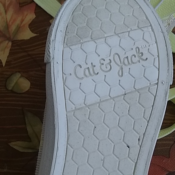 Sneakers - Picture 2 of 2